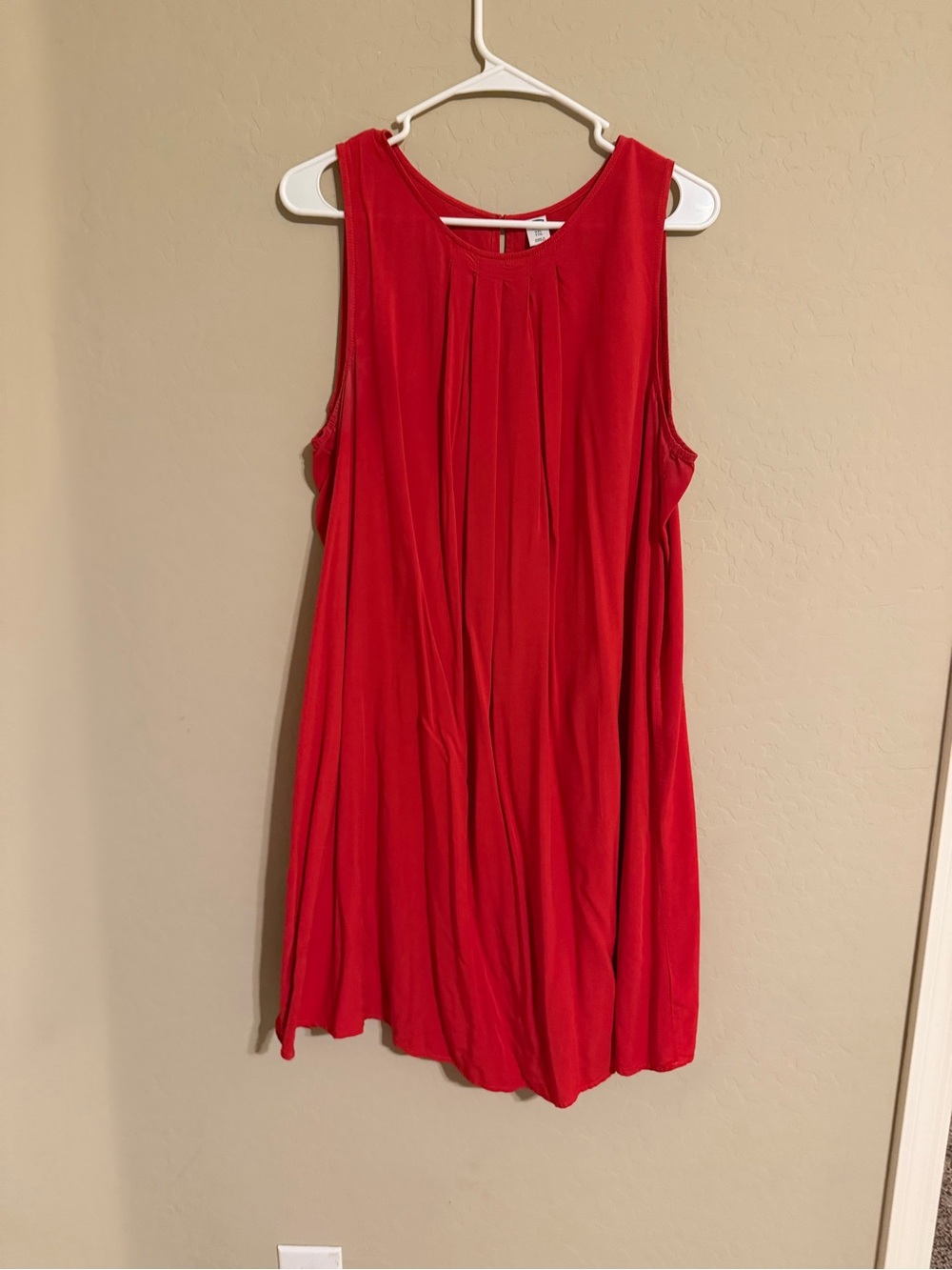 Old Navy Red Sleeveless Pleated Swing Dress